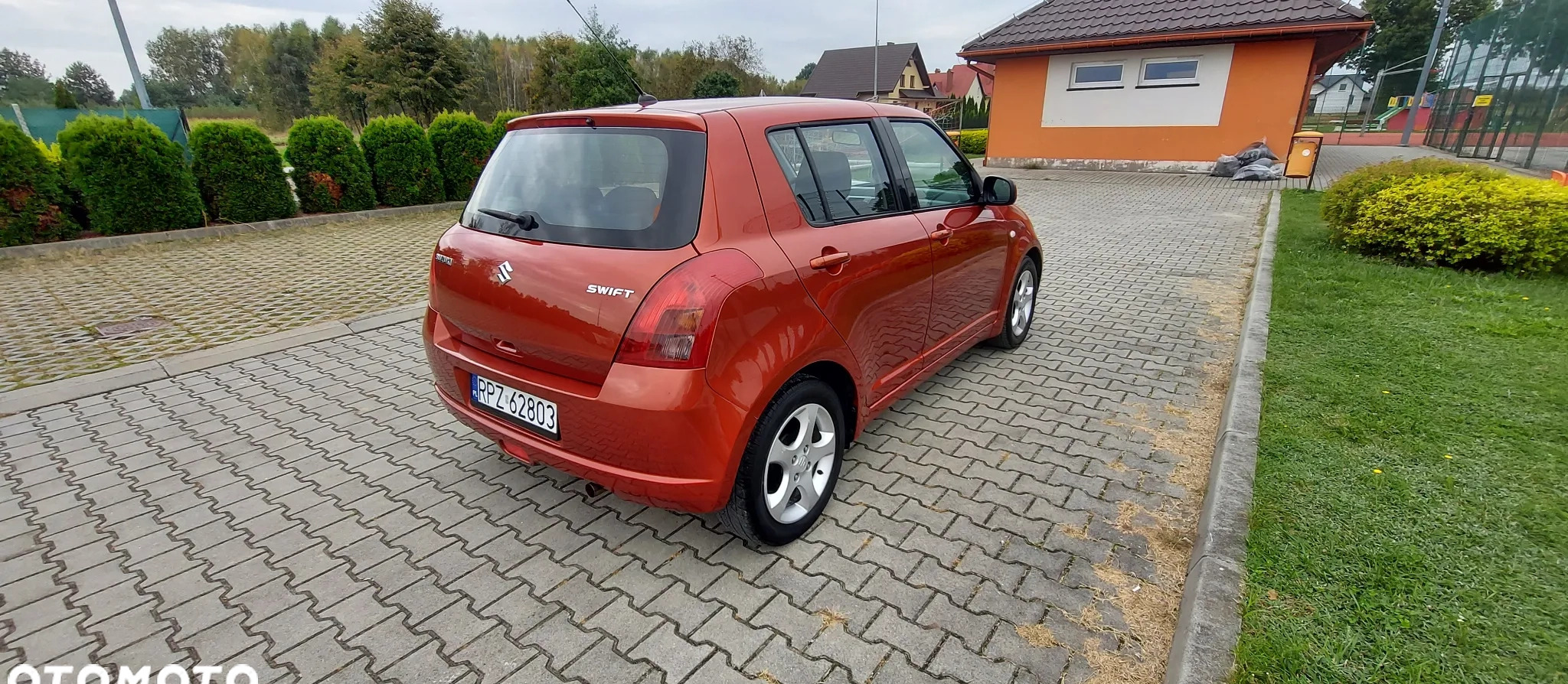 Suzuki Swift cena 18900 przebieg: 151000, rok produkcji 2007 z Hel małe 232